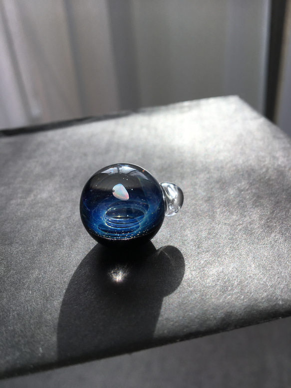 ● blue planet glass （BB）●/ ボロシリケイトガラス/ペンダント/ブループラネット 7枚目の画像