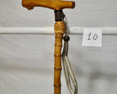 根鞭　ステッキ　竹　杖　アンティーク　ねぶち　曲がり竹 根鞭 ステッキ 竹 杖 アンティーク ねぶち 曲がり竹 - メルカリ