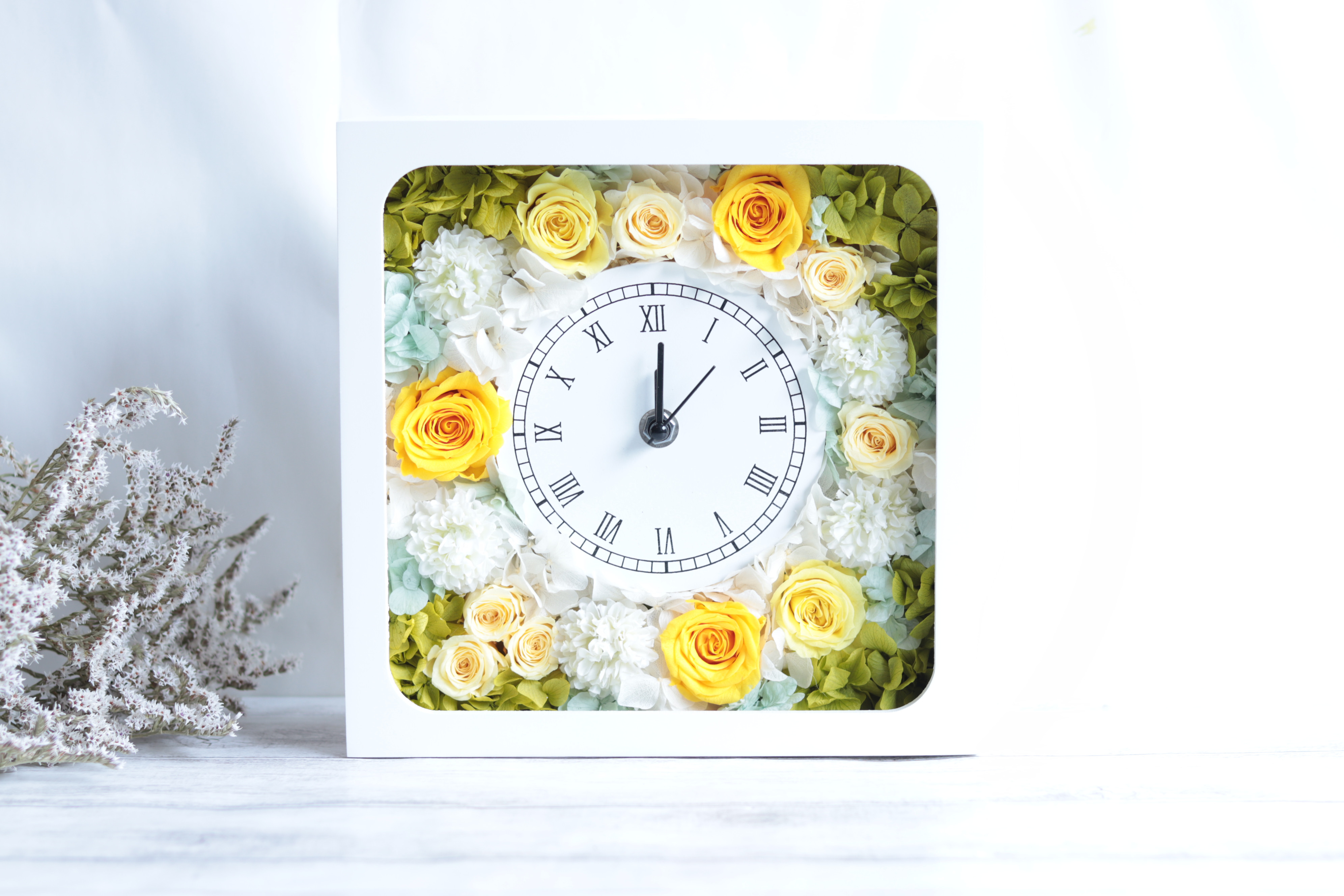 ふんわりシュガーイエロー花時計＊無料ラッピング付＊プリザープドフラワー＊結婚・敬老・誕生日・母の日