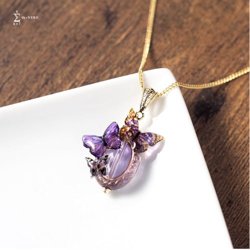 首飾り レトロな飴 夜 紫 蝶々を添えて 〈 ネックレス , チョーカー