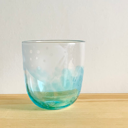 夏一番星コップ　ジンベイザメの親子　グラス　ビアグラス 5枚目の画像