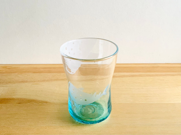 夏コップ　ジンベイザメの親子　グラス　ビアグラス 8枚目の画像