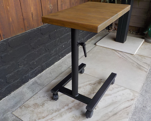 DIMOSnew高さ変更可能式シンプル サイドテーブル (キャスター付き