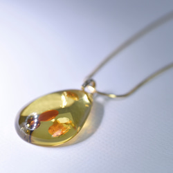 Baltic amber & Diamond K18【SORO/ソロ】 2枚目の画像