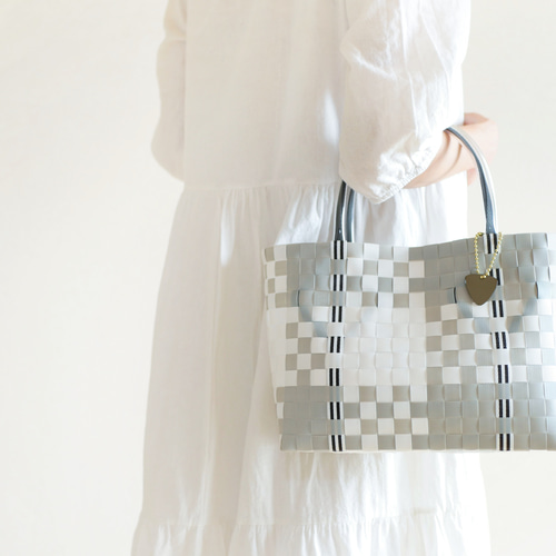 ♡２回のみ使用♡WOVEN チェック柄 かごバッグ ギンガムチェック グレージュ S 2WAYプラカゴバッグ スパバッグ