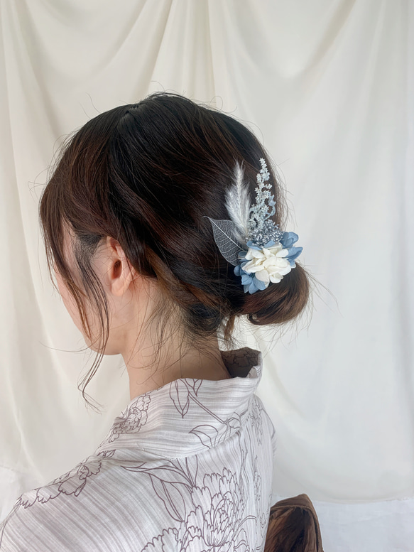 装いの時間 【 02 blue 】 ヘアアクセサリー プリザーブドフラワー ドライフラワー 成人式 謝恩会 結婚式 5枚目の画像