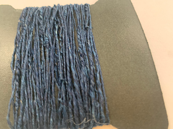 【藍染】麻績み用繊維 クリエイターさんにオススメの素材！希少な国産大麻の糸作りキット 4枚目の画像
