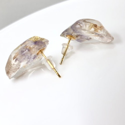 dry flower nuance stone stud pierce（clear-lavender） 5枚目の画像