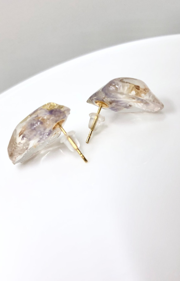 dry flower nuance stone stud pierce（clear-lavender） 5枚目の画像
