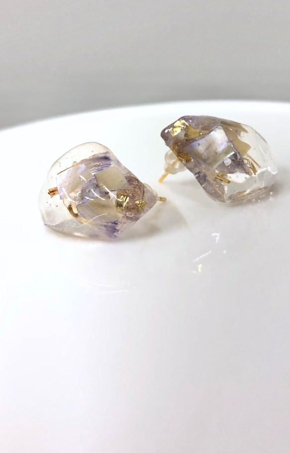 dry flower nuance stone stud pierce（clear-lavender） 4枚目の画像