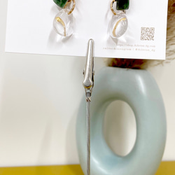 【handmade】nuance oval×square pierce（s）（mossgreen-clear） グリーン 2枚目の画像