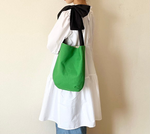 【受注生産】ショルダー・斜めがけ・手提げと3wayで使える！  canvas ribbon tote bag（グリーン） 4枚目の画像