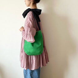 【受注生産】ショルダー・斜めがけ・手提げと3wayで使える！  canvas ribbon tote bag（グリーン） 8枚目の画像