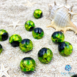 Sea drop ホタルガラス グリーン 12-16mm 一連 40cmビーズ 蓄光 緑色 とんぼ玉 [111tt] 6枚目の画像