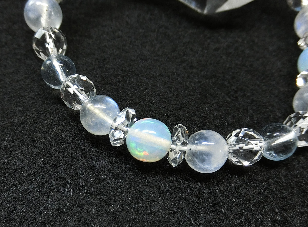 エチオピアオパールとムーンストーンのブレスレット【15㎝】
