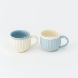 【晋六窯】PELICAN SHINOGI MUGCUP／BLUE（青）可愛い陶器のマグカップ 5枚目の画像