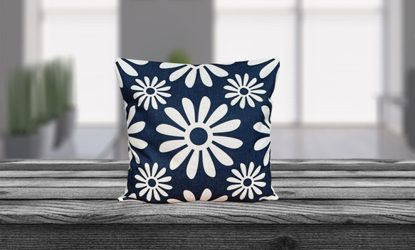 森のクッション flower design back navy blue   –ヒノキの香り－ 9枚目の画像