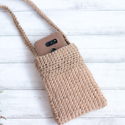 【国産JUTE100%】手編みで丁寧に編み上げた麻ひもスマホショルダーバッグ(ポシェット)＊贈り物ギフトにも◎ 4枚目の画像