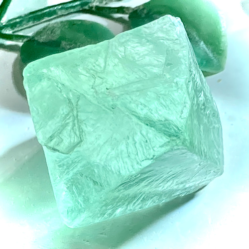 70☆数量限定☆希少♢天才の石【フローライト八面体結晶♢70g】❤️