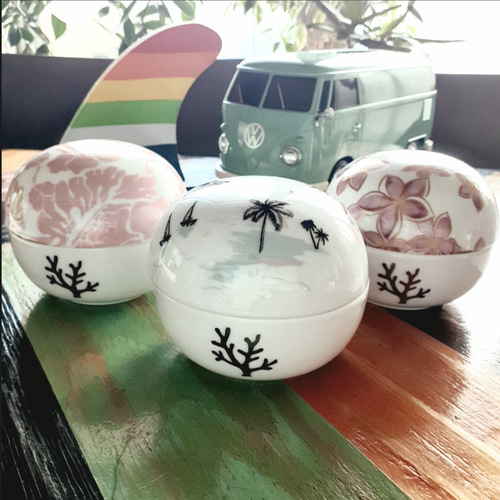 海を感じるフタ付き小物入れ(オールドハワイアン×ゴールド珊瑚) その他