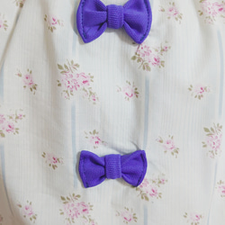 110～120cm　yuwa生地ブルー系花柄　フリル　袖なしスモック  入園 入学 女の子 3枚目の画像