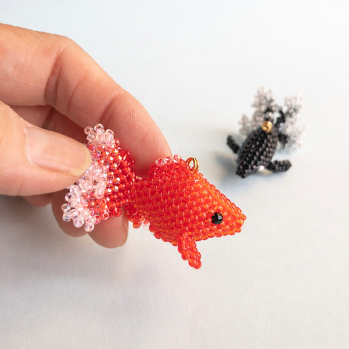 金魚のキーホルダー＆バックチャーム(ビーズステッチ