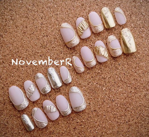 LA561☆ウェーブネイルチップ ネイルチップ（つけ爪） NovemberR