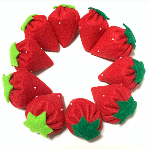 フェルトいちご おもちゃ・人形 ryomama 通販 14310956｜Creema