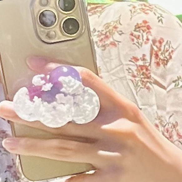 [かわいい]ぷっくり雲のもくもくスマホグリップ☁︎ 8枚目の画像