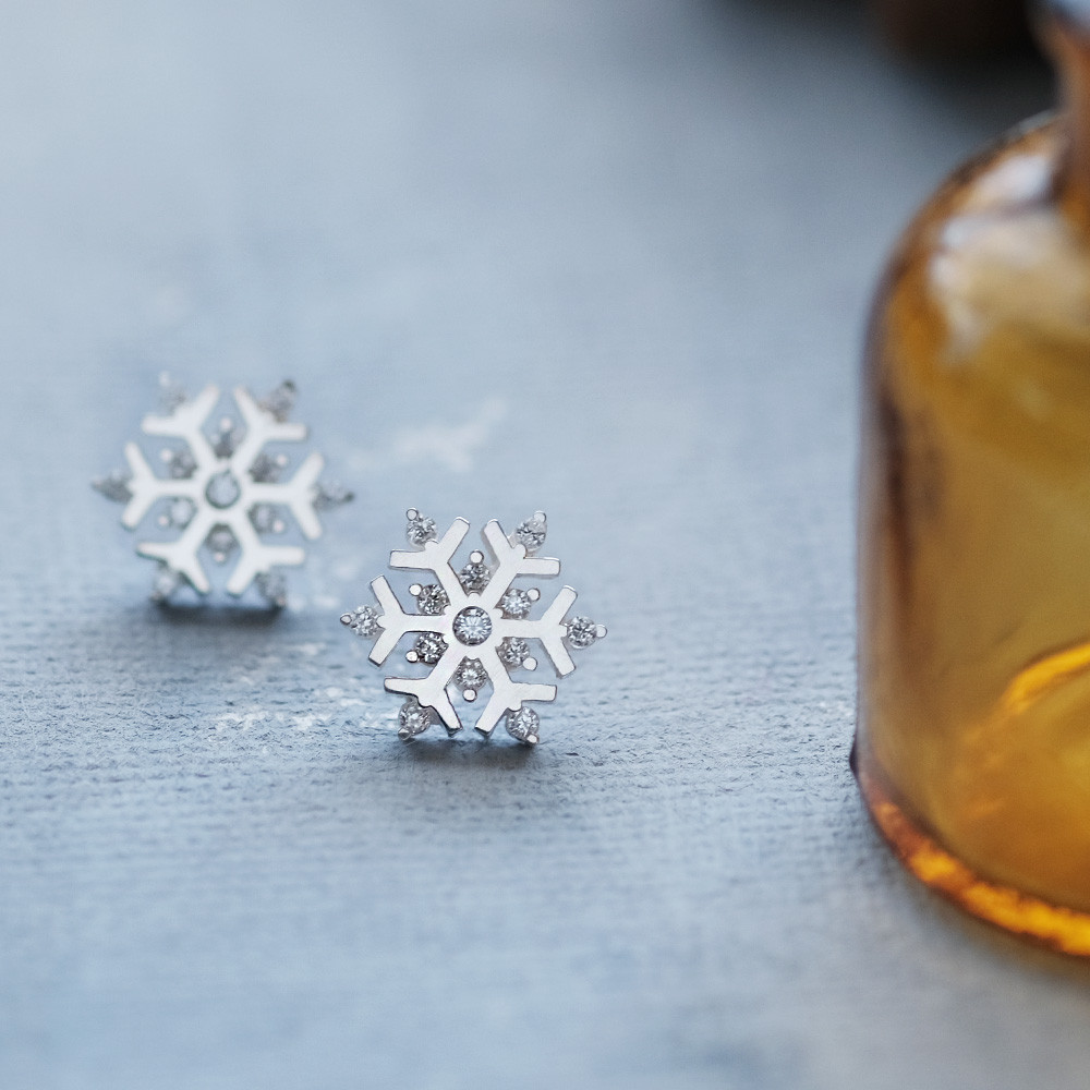 雪の結晶 ピアス イヤリング シルバー925 7,186円