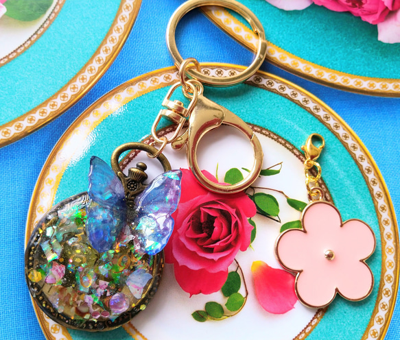 おまもり♫☆彡四つ葉のクローバー&マジックワード&ナンバー封入