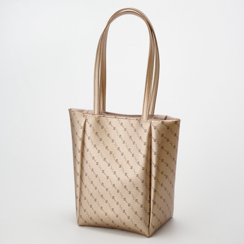 最新作売れ筋が満載 Quilting レザートートバッグ アイボリー