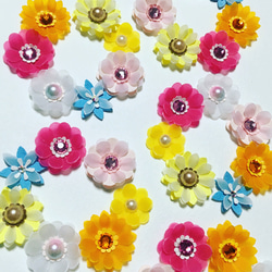 ✿送料無料✿クラフトパンチ✿立体お花シール✿35枚✿ラプンツェル風の花飾り 2枚目の画像