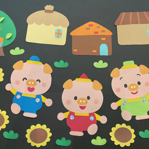 豚さんのお花畑で犬の散歩飾り カッティングボード飾り 編みぐるみ 壁