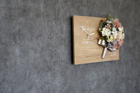 特典付き！結婚式のご両親贈呈用3点セット　家族と家族が繋がる木製パネルの花時計･･･送料無料 6枚目の画像