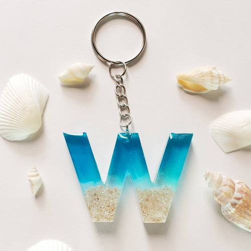 海を感じる イニシャルキーホルダー レジンキーホルダー 夏