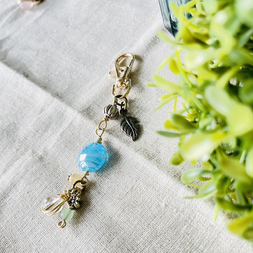 爽やかガラスビーズ＊キーホルダー (天然石水晶) キーリング Honu＊R