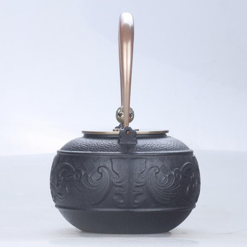 ☆人気が凄じい☆ 煮茶壷 生鉄 鉄瓶 やかん ティーポット 精巧で美しい