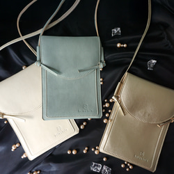 手ぶらで歩ける♪フタ付きスマホポシェット 日本製 (SMA1P)【納期5～11日以内発送】 1枚目の画像