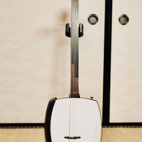 限定1台】手作り木工 木製三味線スタンド （黒漆） タイプA 楽器