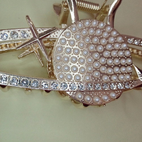 土星☆ベビーヘアクリップ　ヘアゴム　ハンドメイド商品 土星☆ベビーヘアクリップ ヘアゴム ハンドメイド商品