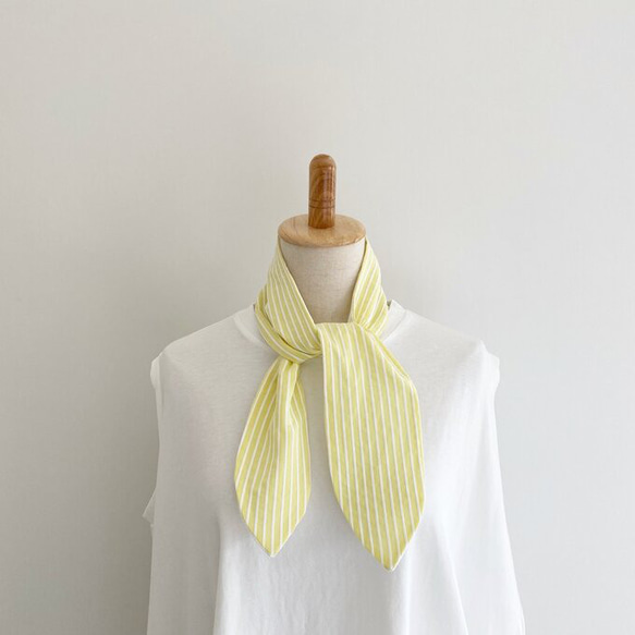 ♡也可用作頭巾的夏季圍巾♡多種使用方法♪棉質材料條紋圖案頸部涼爽髮帶黃色x白色 第6張的照片