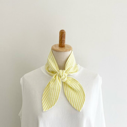 ♡ 也可以當頭巾的夏日圍巾♡ 多種使用方法 ♪ 棉質材質 條紋護頸 髮帶 黃色 x 白色 第3張的照片