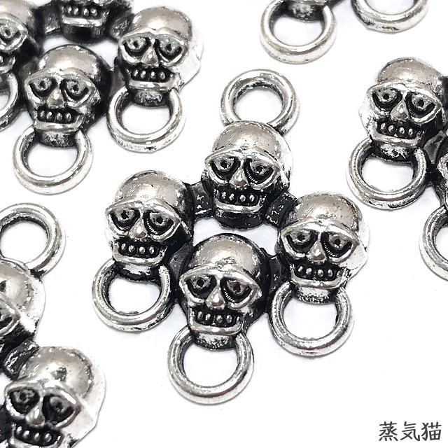 商品説明必読!!骸骨チャーム ５個 骸骨チャーム | リアルなデザイン - アクセサリーパーツ・手芸