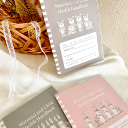˗ˏˋ母子手帳カバーˎˊ˗透明カバー付き♡うさくまさん 4枚目の画像
