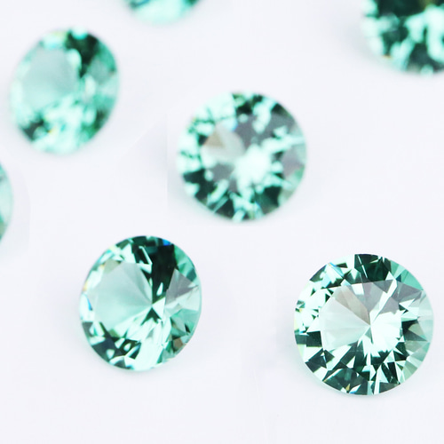 SV925 ミントグリーンのストーンピアス (659-675G) ピアス（スタッド