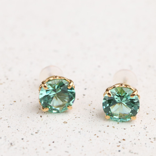 【美品】Les Néréides バレリーナ ピアス（ミントグリーン） 美品】Les Néréides バレリーナ ピアス（ミントグリーン