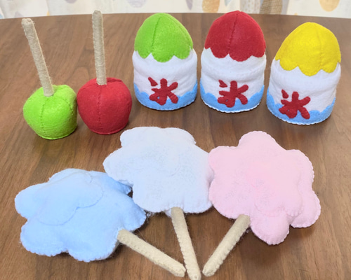 夏の季節飾り たこ焼き リンゴ飴 水ヨーヨー 夏祭り ちりめん ハンドメイド 夏の季節飾り たこ焼き リンゴ飴 水ヨーヨー 夏祭り ちりめん