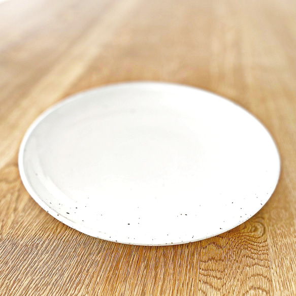 北欧食器にも合わせやすいシンプルプレート＊25㌢白艶＊ 大皿 陶房杉