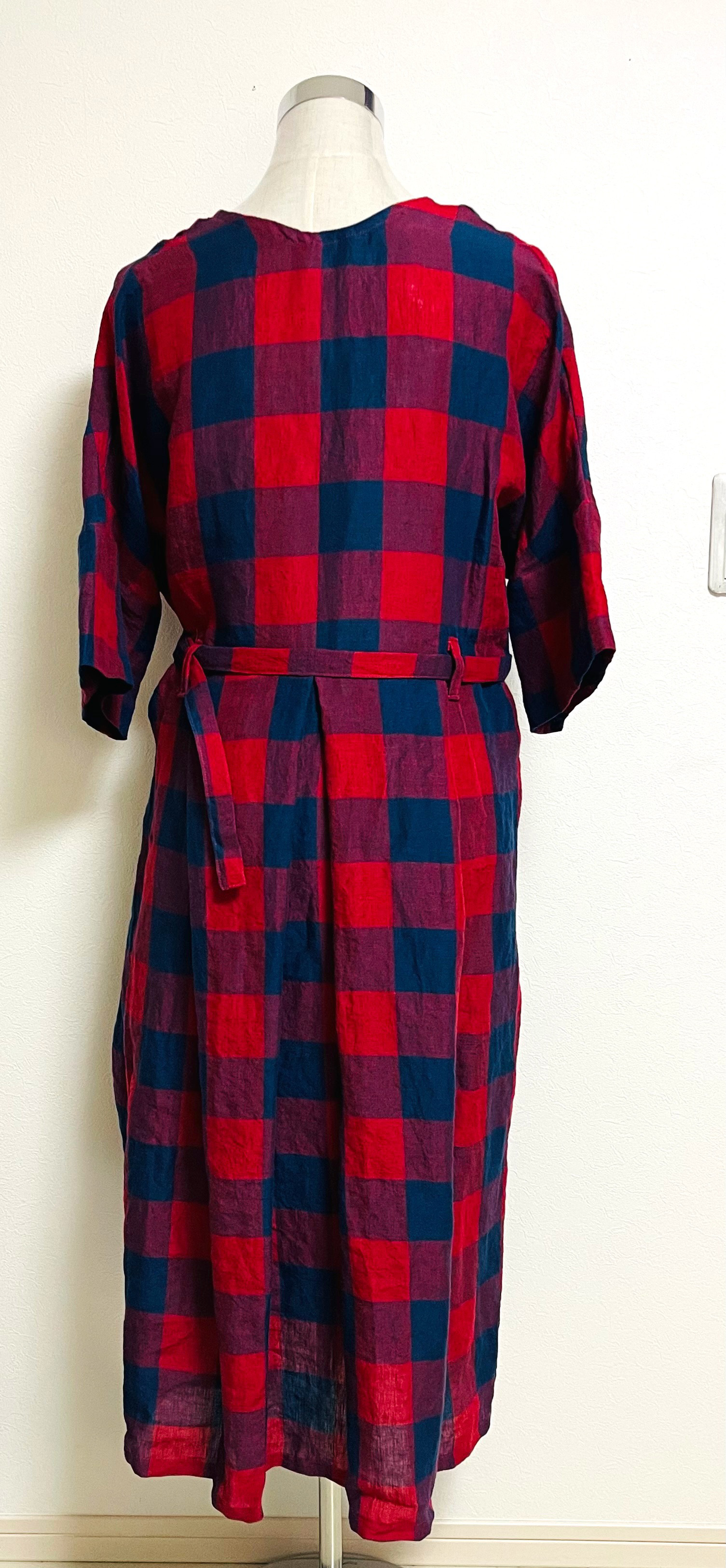 ＜リネン100%ワンピース＞ダブルスリーブ　タック　　レッド✖️ブロックチェック